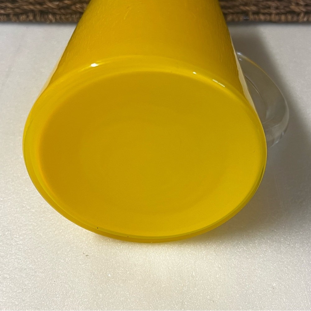 Vintage MCM Yellow Glass Beverage Pitcher With Clear Applied Handle - Picture 11 of 14